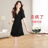 Mã L803: đầm dáng ngắn cổ v thiết kế