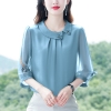 Mã L148: Áo sơ mi lụa nữ tay lửng cổ sen thiết kế trung niên