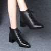 Mã A737 Giá 1940K: giày boot nữ thấp cổ mũi nhọn sang trọng