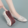 Mã M020: Giày sandal nữ bằng da thật, đế bằng, gót thấp, lưới khoét rỗng