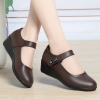Mã L082 giày đế xuồng đế mềm bằng da thật cho phụ nữ cao cấp trung niên