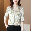Mã C469: áo sơ mi lụa nữ trung niên kiểu phương tây