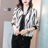 Mã C319: áo khoác gió cardigan dài tay Pc nước ngoài