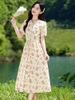Mã L779: Váy trung niên cotton và vải lanh dài vừa phải cổ chữ V