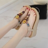 Mã K762: Giày Sandal Xỏ Ngón Nữ Đế Dày Đế Mềm Giày Đi Biển