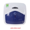 Bình nóng lạnh vuông Ariston Blu 30R 2.5 FE, Công suất 2500W, Dung tích 30 lít, Ruột bình được tráng men Titanium, Thanh đốt bằng đồng nguyên chất, Công nghệ ion bạc Ag+ kháng khuẩn, Cầu dao chống giật ELCB đảm bảo an toàn, Bộ ổn định nhiệt TBST, Van an toàn