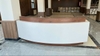Quầy lễ đá xuyên sáng Solid surface