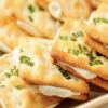 Bánh Quy Nhân Kem Hành Lá Yuki & Love Nougat Biscuit Original 112g