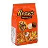 REESE'S SÔ CÔ LA VÀ CREME BƠ ĐẬU PHỘNG TRẮNG - REESE'S MINIATURES CHOCOLATE AND WHITE CREME PEANUT BUTTER ASSORTMENT CUPS (52.1 OZ.)
