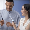 Set 2 bàn chải Oral-B iO Series 8 (Đen & Trắng)