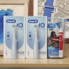 Combo bàn chải điện Oral-B Family Pack iO Series 3 và Kids cho bé