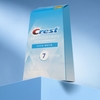 Miếng dán làm trắng răng Crest 3D Whitestrips Vivid White Teeth