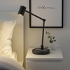 Đèn bàn làm việc kèm đế sạc không dây IKEA GRINDEBO