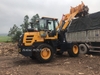 may-xuc-lat-can-dai-4-8m-luyu-ly939la
