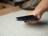 Ví da bò vân Arlan 9 x 11.5cm hiện đại nhỏ gọn, có ngăn kéo, ví da bò Manuk Leather