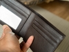 Ví da bò vân Arlan 9 x 11.5cm hiện đại nhỏ gọn, có ngăn kéo, ví da bò Manuk Leather