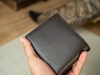 Ví da bò vân Arlan 9 x 11.5cm hiện đại nhỏ gọn, có ngăn kéo, ví da bò Manuk Leather