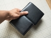Ví da nappa đen 9.5 x 12.5cm truyền thống, vân da tự nhiên có ngăn kéo, ví da bò Manuk Leather