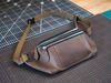 Túi đeo chéo Manuk Rus nâu đen, túi đeo chéo nam Manuk Leather