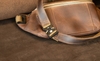 Túi đeo chéo Manuk Rus nâu đen, túi đeo chéo nam Manuk Leather