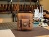 Túi chéo da sáp Crazy horse Messenger classic vàng bò