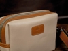 Túi đeo chéo unisex Box bag màu kaki Manuk Leather