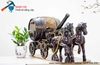 Ngựa kéo trống rượu vang