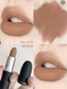 son môi Mac powder kiss (vỏ đen nhám)