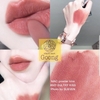 son môi Mac powder kiss (vỏ đen nhám)