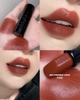 son môi Nars Explicit Lipstick (vỏ đen)