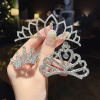 Vương miện gắn đá