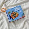 Chủ đề 4 Sea Animals Sinh vật biển - Sách vải song ngữ đa giác quan Lalala Baby KT11x12cm