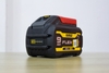 Pin 20V/60V-9.0Ah XR Li-on kháng dầu Dewalt DCB609G