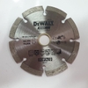 Đĩa cắt gạch 105x20x7mm Dewalt DW4781