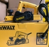 Máy bào 600W Dewalt D26676