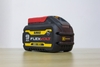 Pin 20V/60V-9.0Ah XR Li-on kháng dầu Dewalt DCB609G