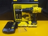 Máy khoan cầm tay 20V Stanley SCD711D2K