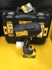 Máy vặn bulong dùng pin 20V max Brushless Dewalt DCF961NT-KR
