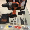 Máy khoan cầm tay 20V Black&Decker EBCD704K