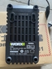 Bộ sạc 2A cho pin 20V max Worx WA3924
