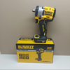 Máy siết bulon dùng pin 20V Dewalt DCF922N
