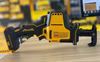 Máy cưa kiếm 20V Max Dewalt DCS369B