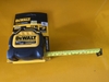 Thước cuộn thép DEWALT DWHT3692630