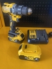 Máy khoan pin 18V Dewalt DCD791M2