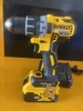 Máy khoan pin 20V Max Dewalt DCD791M1