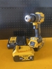 Máy khoan dùng pin 20V Max Dewalt DCD805P2T