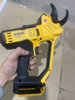 Máy cắt cành dùng pin 20V Max DeWalt DCMPP568N