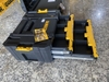 Hộp dụng cụ nhựa Dewalt DWST170706