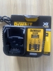 Bộ sạc pin 10.8-18V Dewalt DCB112