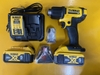 Máy thổi hơi nóng cầm tay 18V DeWALT DCE530P2